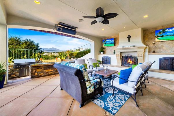 Exterior, Fireplace, Recessed Lighting