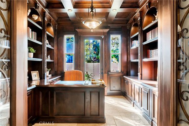 Home Office, Interior, Pendant Lights, Recessed Lighting, Wooden Beams