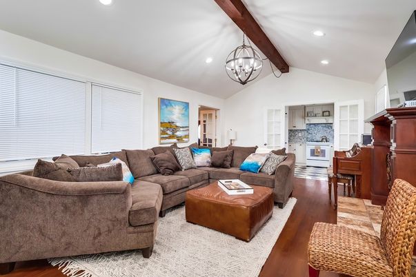 Chandelier, Interior, Living room, Piano, Recessed Lighting, Wooden Beams, Wood Texture Flooring