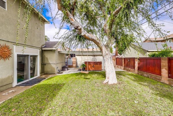 Backyard, Exterior, Hot Tub