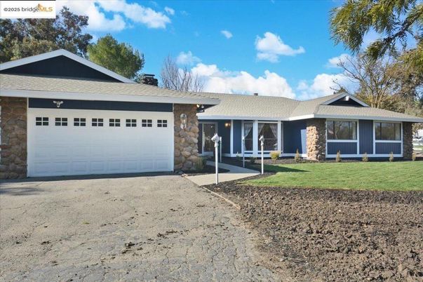 Attached, Backyard, Exterior, Facade, Ranch