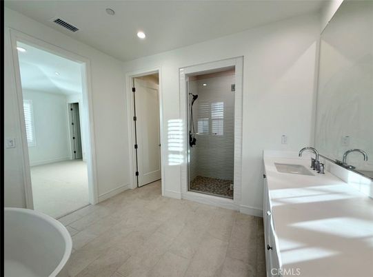 Bathroom, Dual Sink Vanities, Free Standing Baths, Interior, Recessed Lighting
