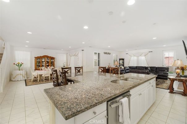 Dining room, Interior, Kitchen, Living room, Recessed Lighting