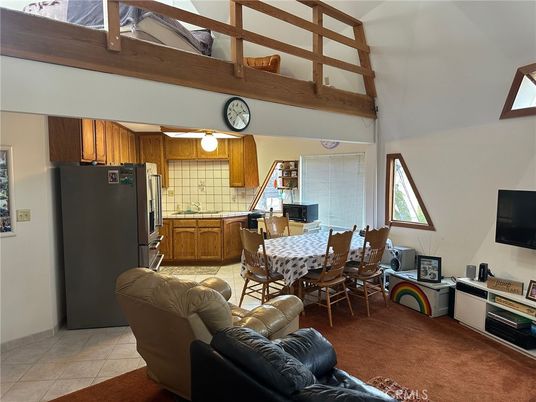 Dining room, Interior, Kitchen, Tile Countertops