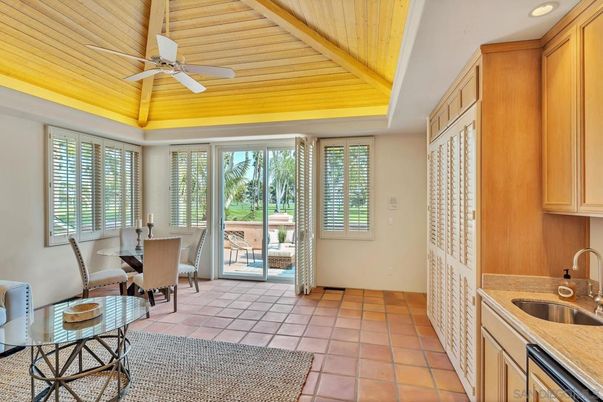 Dining room, Interior, Recessed Lighting, Wooden Ceilings