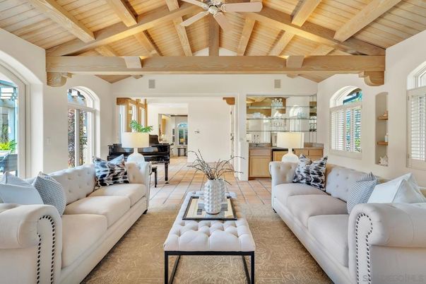 Interior, Living room, Piano, Wooden Beams, Wooden Ceilings