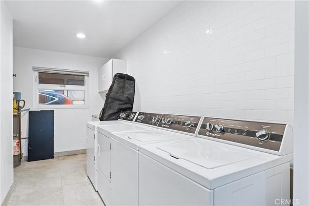 Interior, Recessed Lighting, Washer
