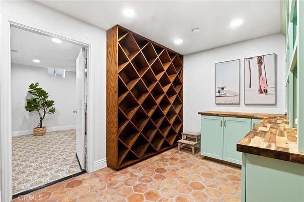 Interior, Recessed Lighting, Wine Storage