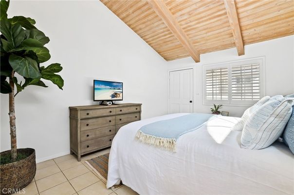 Bedroom, Interior, Wooden Beams, Wooden Ceilings