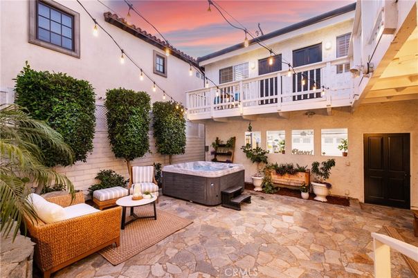 Exterior, Hot Tub