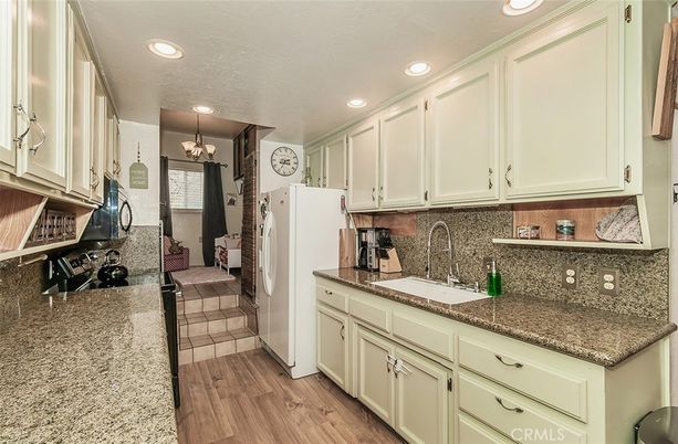 Chandelier, Interior, Kitchen, Recessed Lighting, Wood Texture Flooring