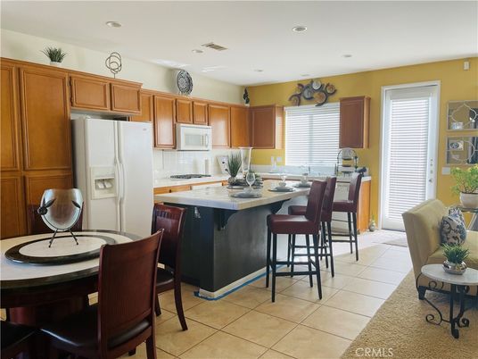 Dining room, Interior, Kitchen, Recessed Lighting