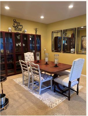 Dining room, Interior, Recessed Lighting