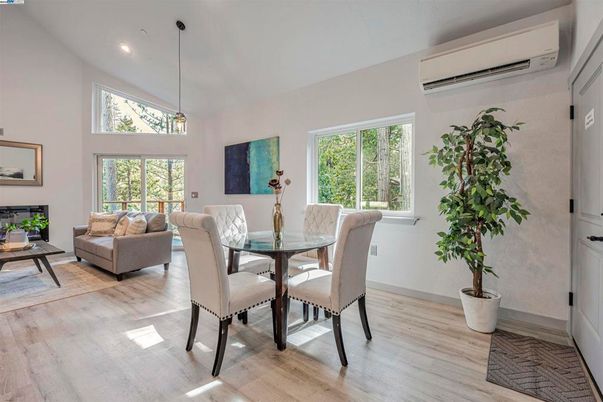 Dining room, Interior, Living room, Pendant Lights, Recessed Lighting, Wood Texture Flooring