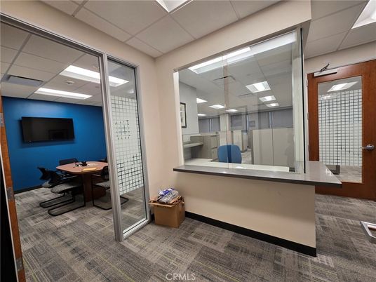 Dining room, Interior, Recessed Lighting