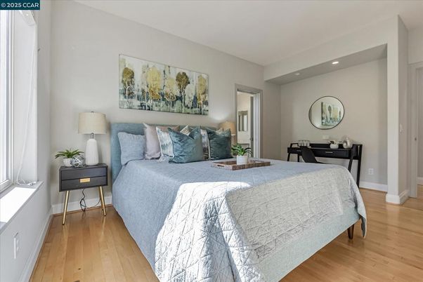 Bedroom, Dining room, Interior, Recessed Lighting, Wood Texture Flooring