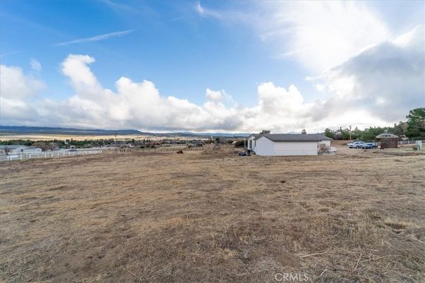 Backyard, Detached Garage, Exterior