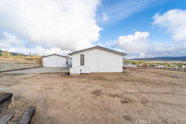 Backyard, Detached Garage, Exterior