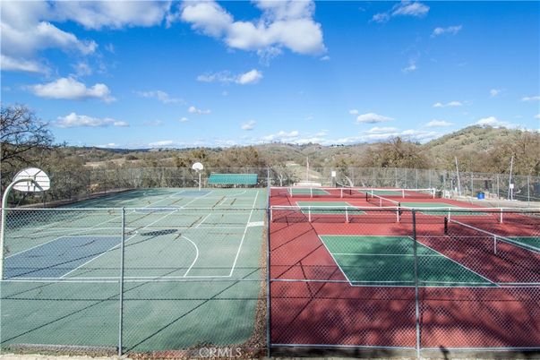 Exterior, Tennis Courts