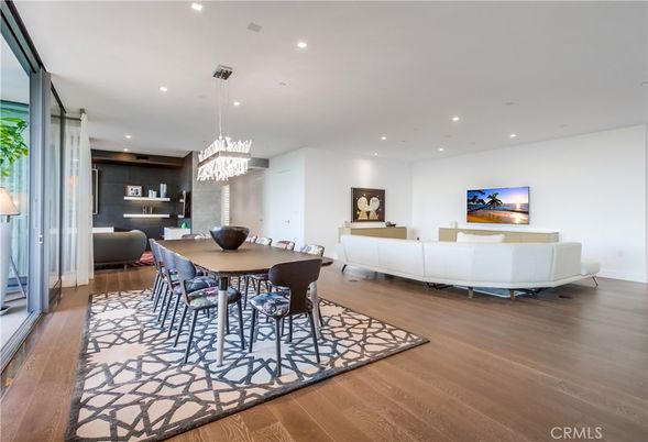 Chandelier, Dining room, Interior, Living room, Pendant Lights, Recessed Lighting, Wood Texture Flooring