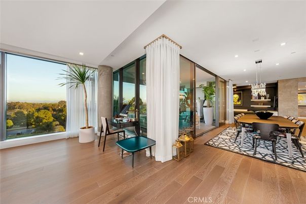 Chandelier, Dining room, Interior, Pendant Lights, Recessed Lighting, Wood Texture Flooring