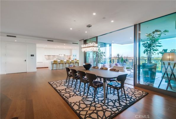 Chandelier, Dining room, Interior, Kitchen, Pendant Lights, Recessed Lighting, Wood Texture Flooring