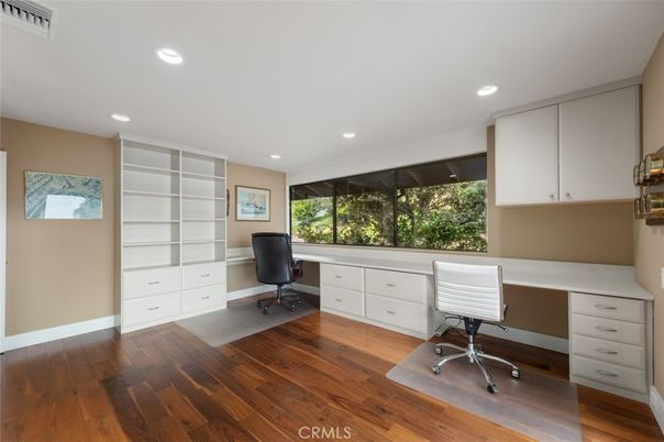 Home Office, Interior, Recessed Lighting, Wood Texture Flooring
