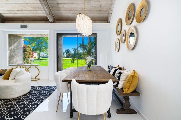 Chandelier, Dining room, Interior, Wooden Beams, Wooden Ceilings