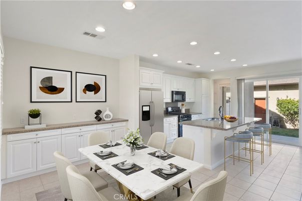 Dining room, Interior, Kitchen, Recessed Lighting