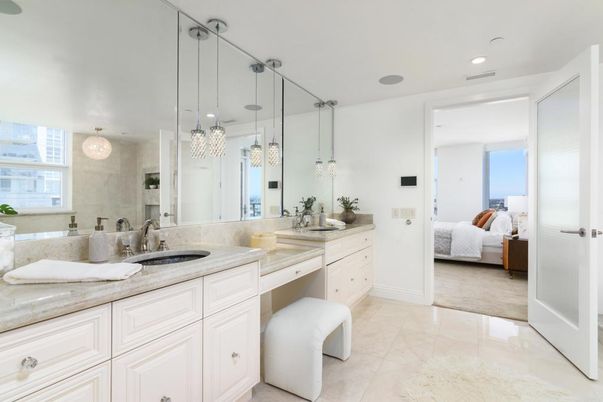 Bathroom, Bedroom, Dual Sink Vanities, Interior, Pendant Lights, Recessed Lighting