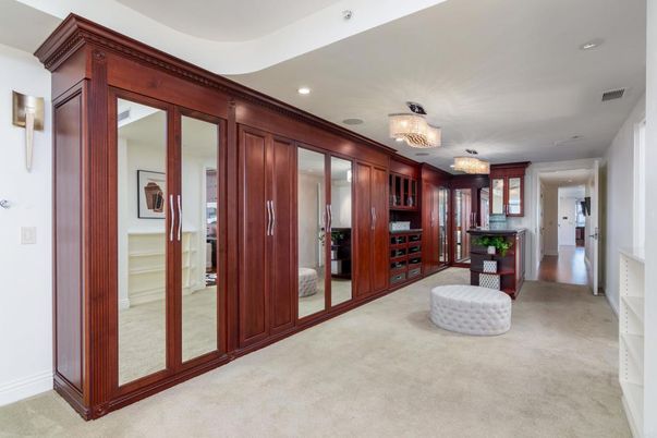 Chandelier, Interior, Recessed Lighting