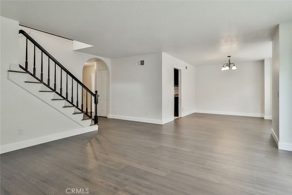 Empty room, Interior, Pendant Lights, Wood Texture Flooring