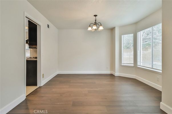 Chandelier, Empty room, Interior, Wood Texture Flooring
