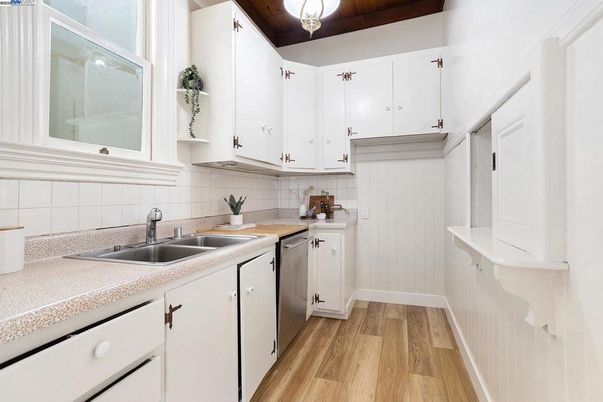 Interior, Kitchen, Wood Texture Flooring