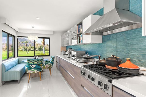 Dining room, Interior, Kitchen, Pendant Lights, Recessed Lighting, Stainless Steel Appliances