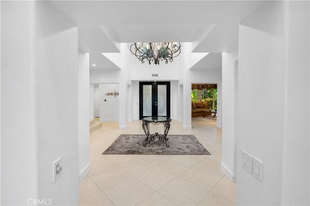 Chandelier, Interior, Recessed Lighting