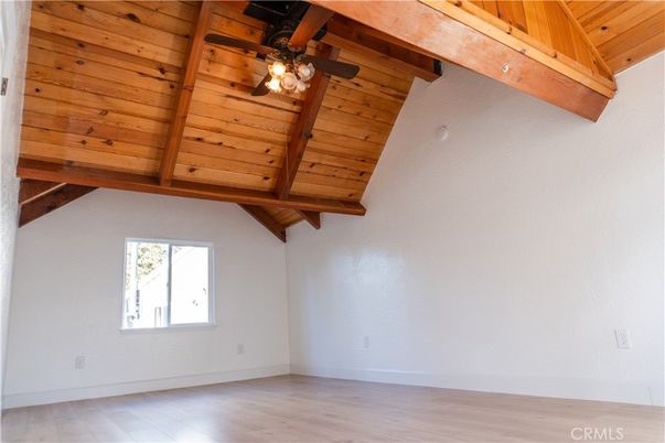 Empty room, Interior, Wooden Beams, Wooden Ceilings, Wood Texture Flooring