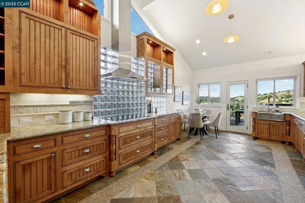 Dining room, Interior, Kitchen, Pendant Lights, Recessed Lighting