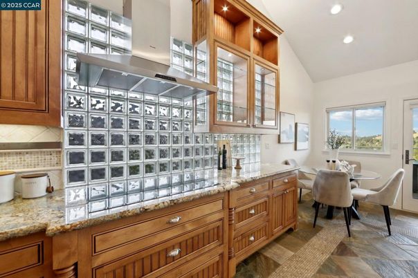 Dining room, Interior, Kitchen, Recessed Lighting, Wood Texture Flooring