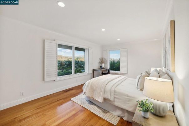 Bedroom, Interior, Recessed Lighting, Wood Texture Flooring