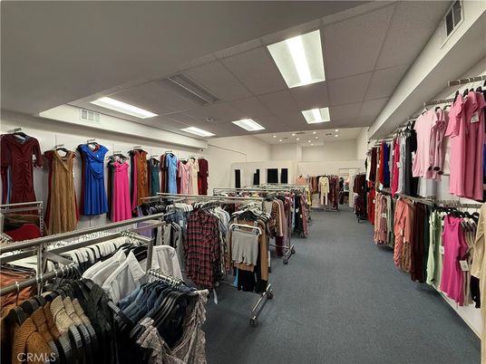 Interior, Recessed Lighting, Walk-in Closets