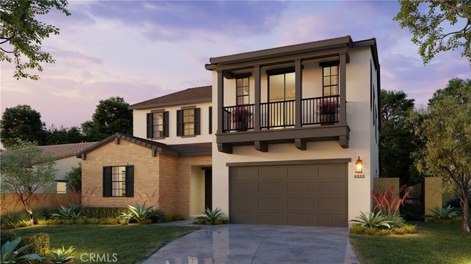 Attached, Exterior, Facade, Brick Facade, Modern