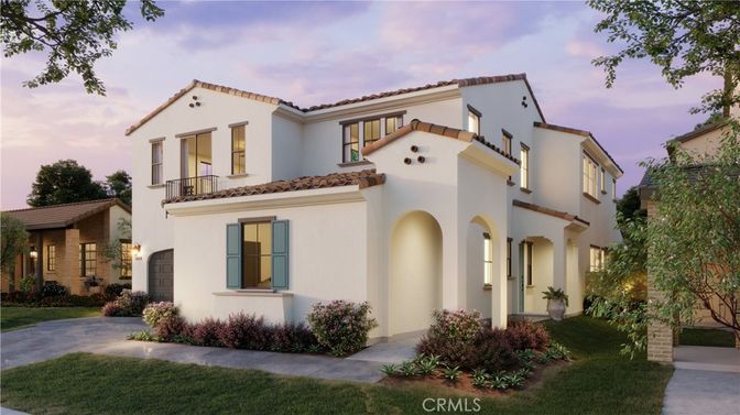 Exterior, Facade, Spanish Mediterranean