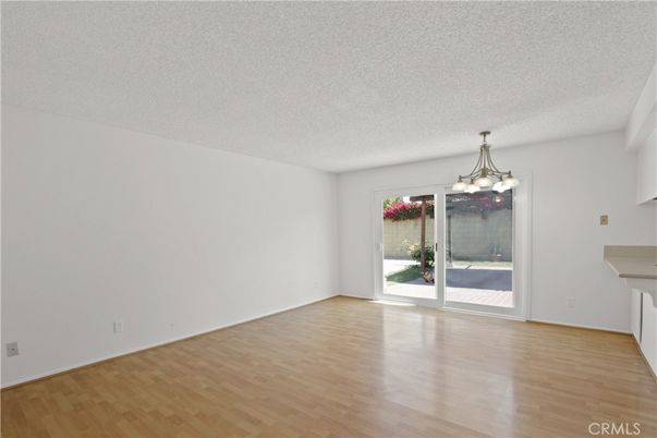 Chandelier, Empty room, Interior, Wood Texture Flooring