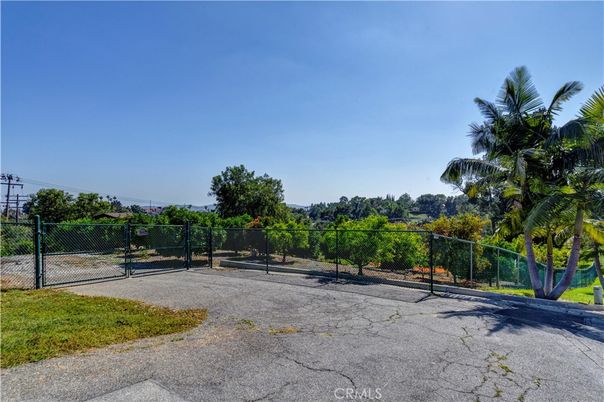 Exterior, Tennis Courts