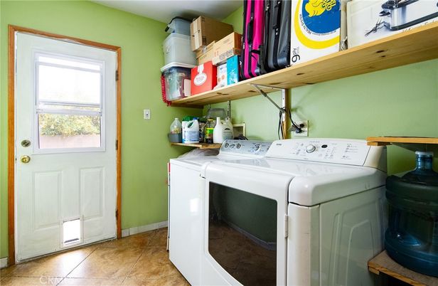 Interior, Washer
