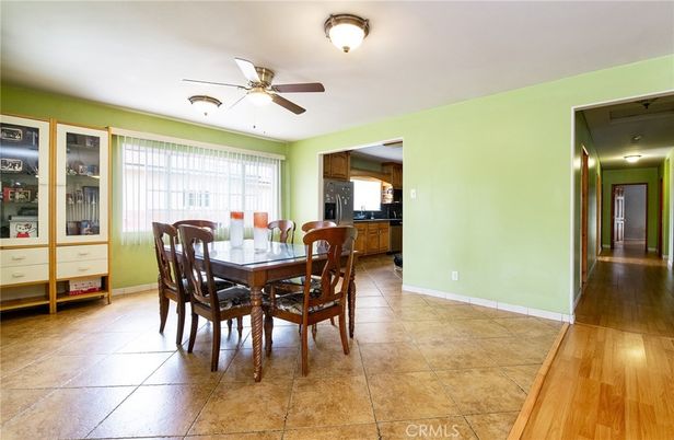 Dining room, Interior