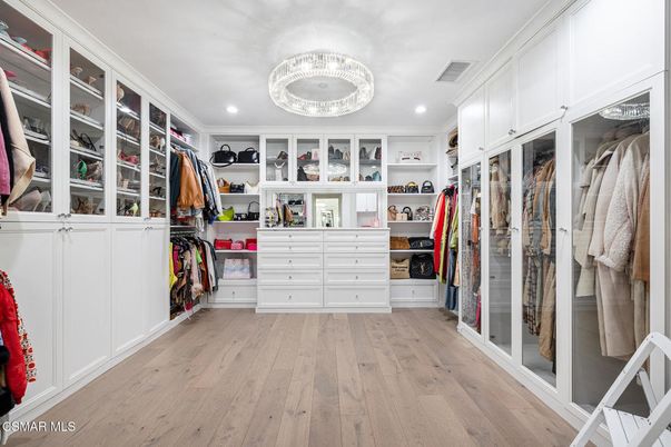 Chandelier, Interior, Recessed Lighting, Walk-in Closets, Wood Texture Flooring