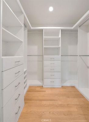Interior, Recessed Lighting, Walk-in Closets, Wood Texture Flooring