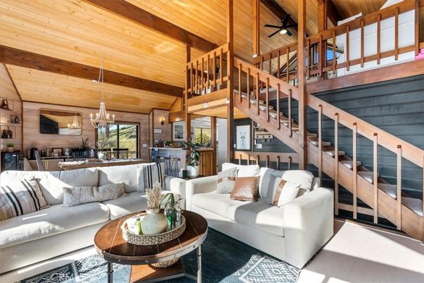 Chandelier, Dining room, Interior, Kitchen, Living room, Pendant Lights, Wooden Beams, Wooden Ceilings, Wood Texture Flooring